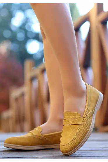  741 - Hardal Sarısı Cilt Desenli Babet Ayakkabı