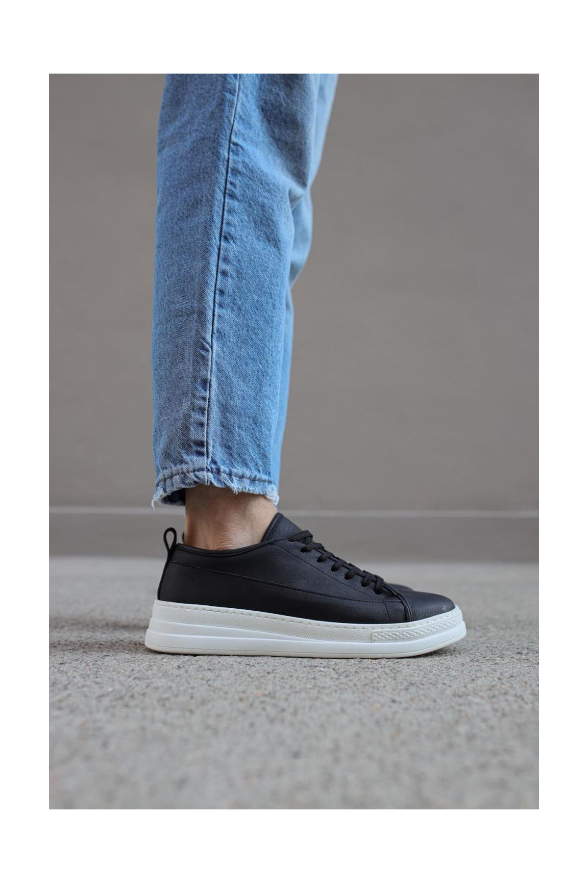 952 Sneakers Ayakkabı Siyah (Beyaz Taban)
