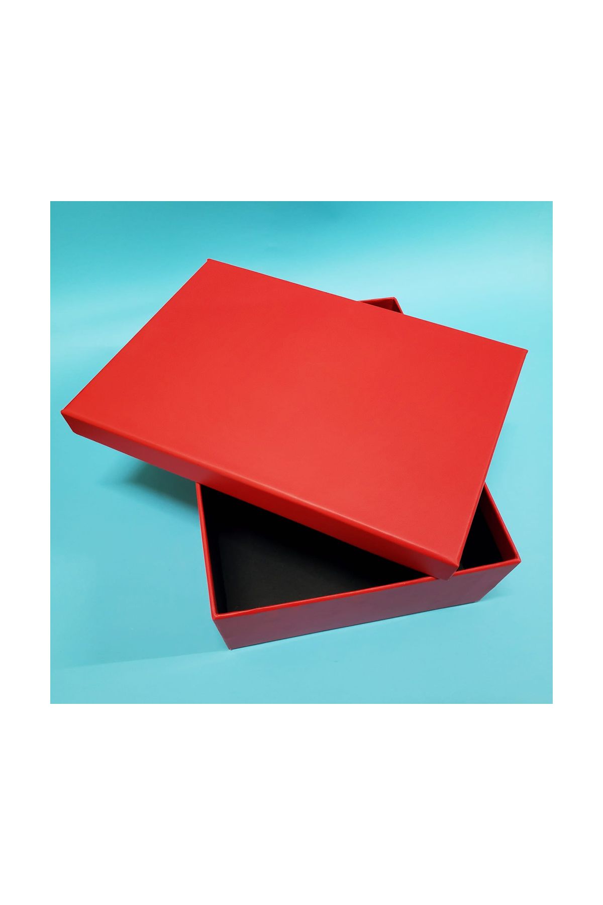 Kırmızı Tekli Hediye Kutusu