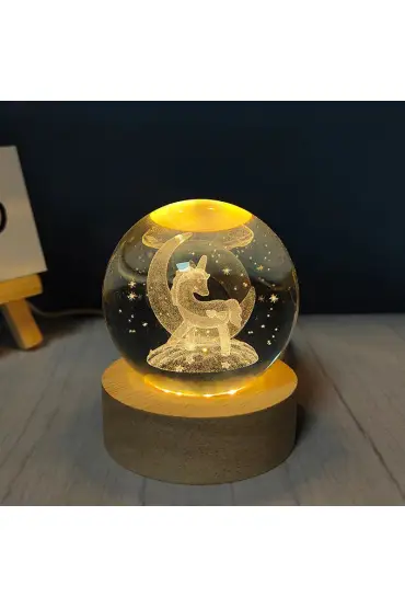 Dekoratif Ay içinde Unicorn Tasarımlı Ahşap Altlıklı Işıklı Cam Küre Cam:6cm Ahşap:2cm