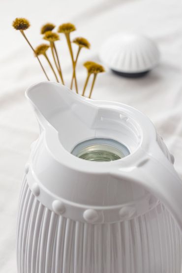 1 Lt Isı Yalıtımlı Çay ve Soğuk Su Termosu Beyaz (12 Saat Sıcak Tutar& İçi Camdır)