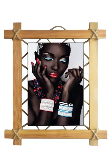  104 Ledli Afrikalı kadın Tablo  (38x47) cm