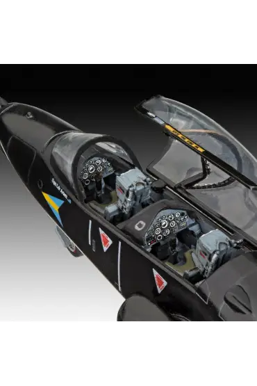 193  BAE Hawk T.1 Model Seti 64970