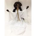 Beyaz Kostümlü Halloween Sensörlü Hareketli Titreşimli İskelet 45 cm