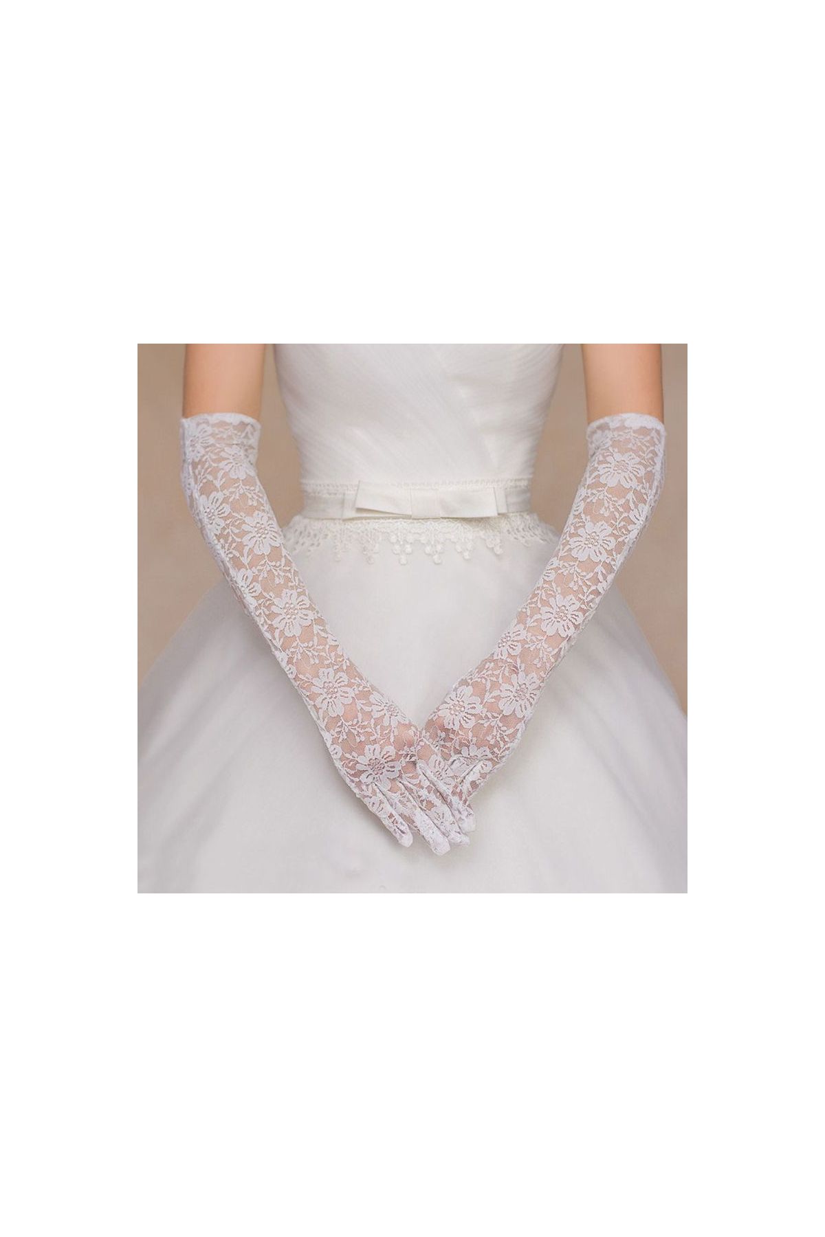 Beyaz Renk Uzun Boy Dantelli Eldiven