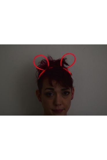 Karanlıkta Parlayan Fosforlu Glow Stick Taç Tavşan Kulağı Tacı Kırmızı Renk