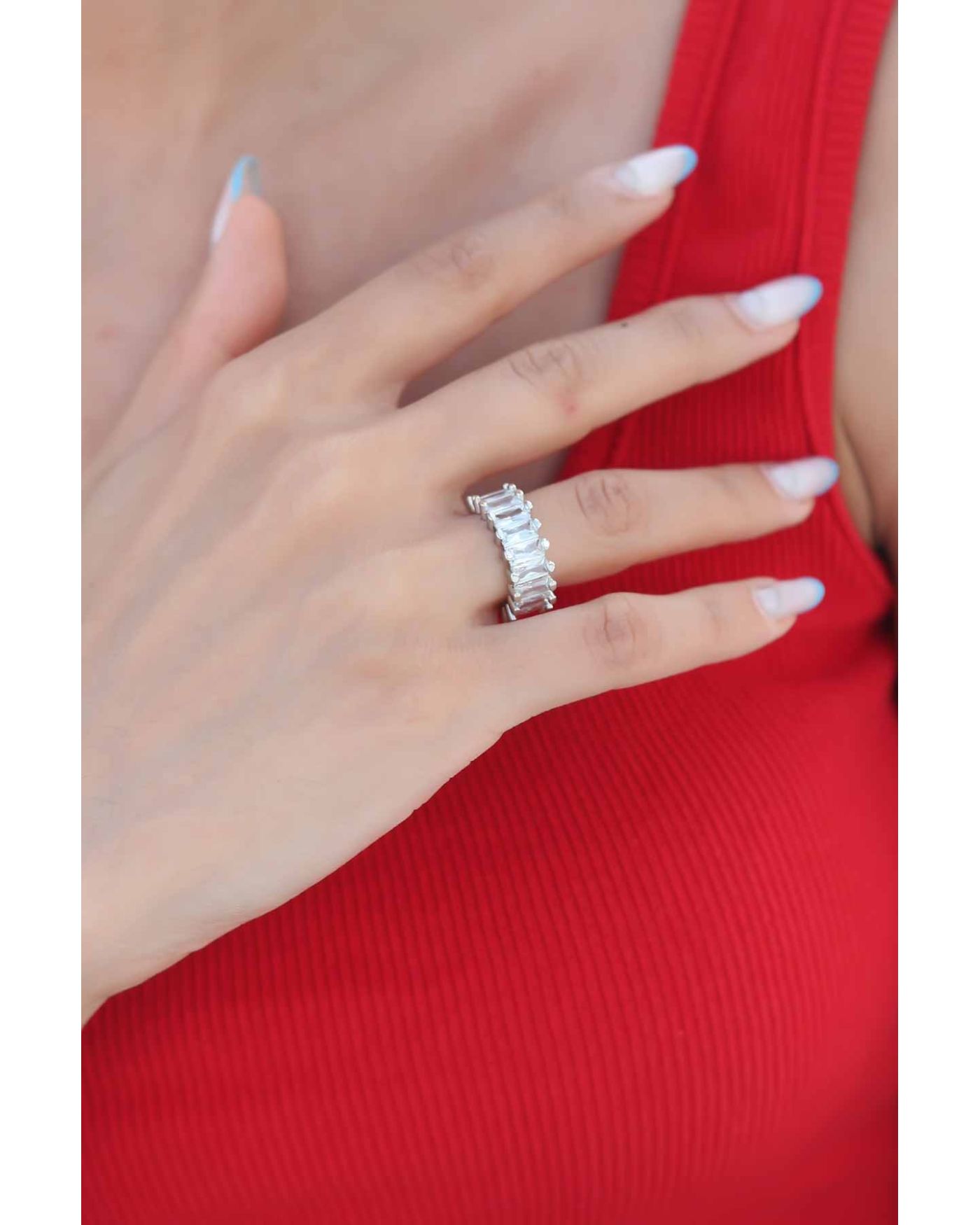 Zirkon Taşlı Gümüş Renk Baget Kadın Yüzük - TJ-BYK2341