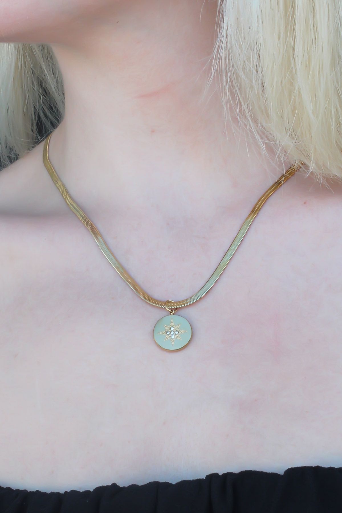 316L Kararmaz Çelik Gold Renk İtalyan Zincirli Kutup Yıldızı Plaka Kadın Kolye - TJ-BKO6736