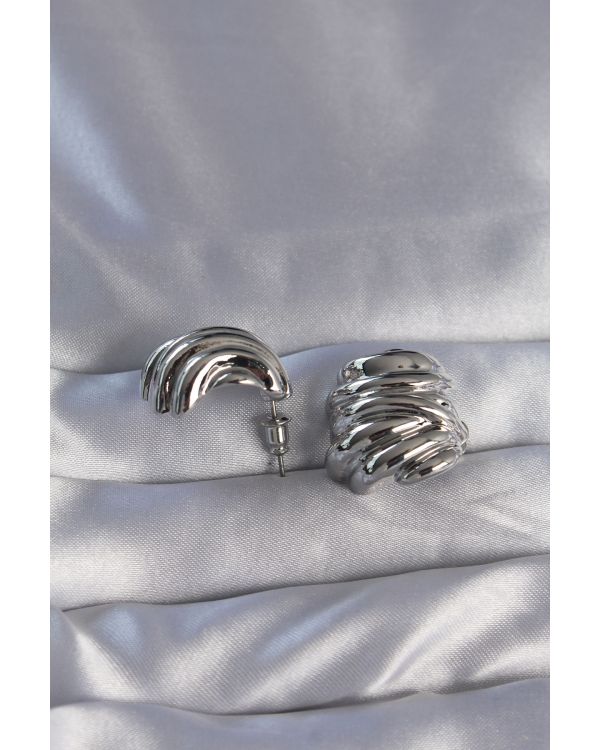 Pirinç Gümüş Renk Tırtıklı Bombe Model Küpe - TJ-BKP9088