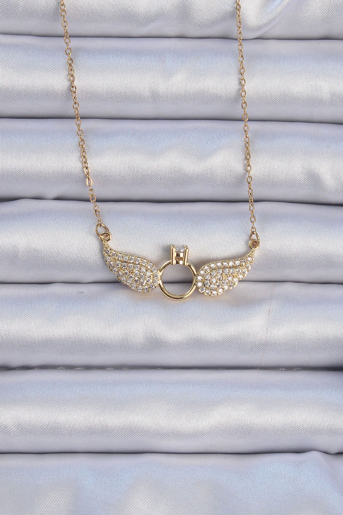 316L Çelik Zincir Altın Renk Kanatlı Tektaş Kolye - TJ-BKO9077