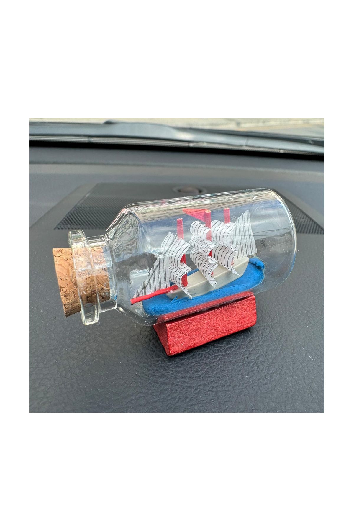 Orta Boy Şişe İçerisinde Gemi Maketi