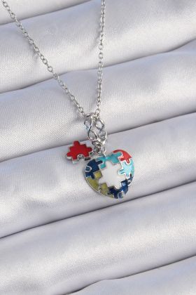 316L Çelik Gümüş Renk Yapboz Motif Kalp Figür Charm Model Kadın Kolye - TJ-BKO9315