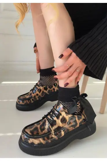 Leopar Rugan Bağcıklı Babet Ayakkabı