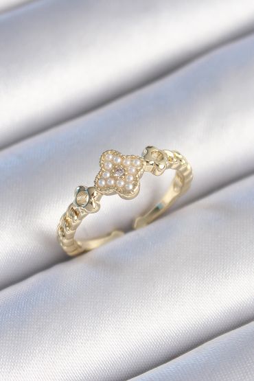 Pirinç Gold Renk İncili Yonca Model Zirkon Taş Detay Kadın Yüzük - TJ-BYK3438