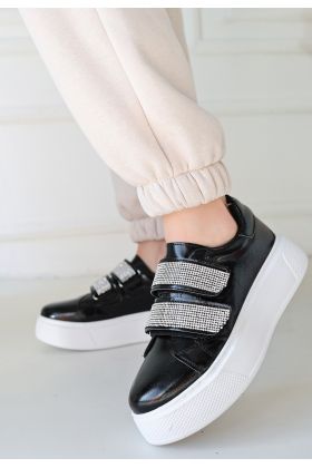 Siyah Rugan Spor Ayakkabı