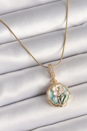 316L Çelik Gold Renk Zincir Zirkon Taş Detaylı Daire Çiçek İşlemeli Portre Model Kadın Kolye - TJ-BKO9898