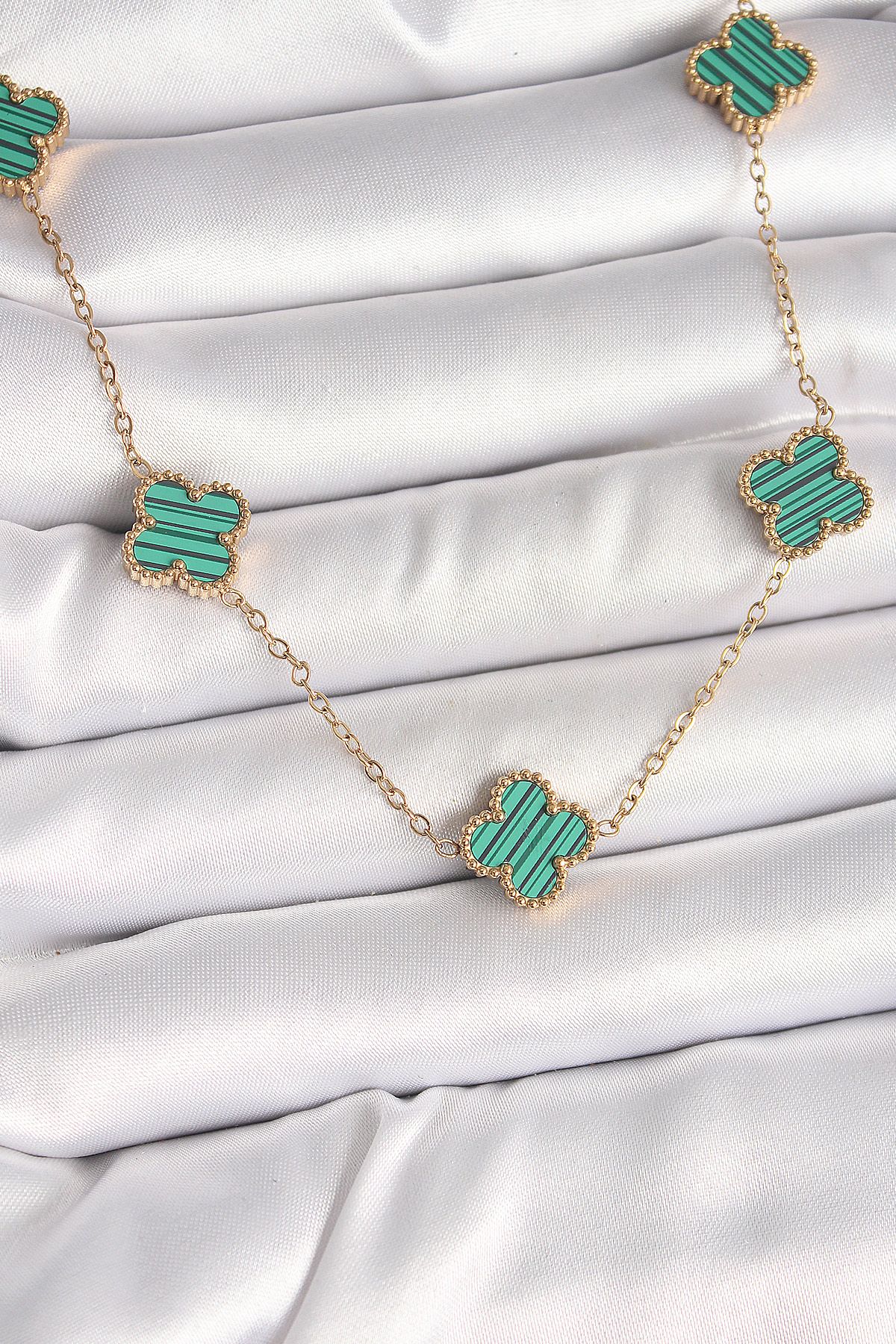 316L Çelik Gold Renk Zincir Yeşil Yonca Model Kadın Kolye - TJ-BKO9925