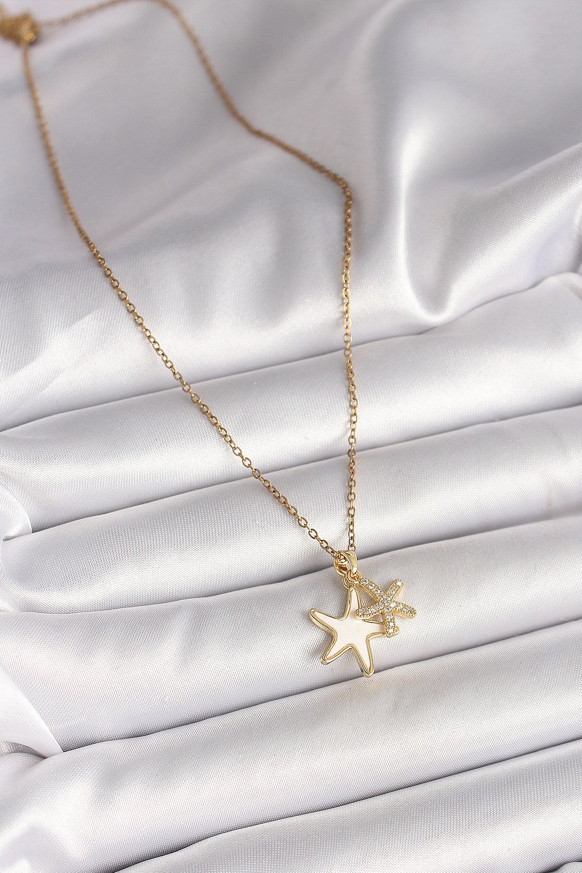 316L Çelik Gold Renk Zincir Zirkon Taşlı Beyaz Mineli Deniz Yıldızı Model Kadın Kolye - TJ-BKO9944
