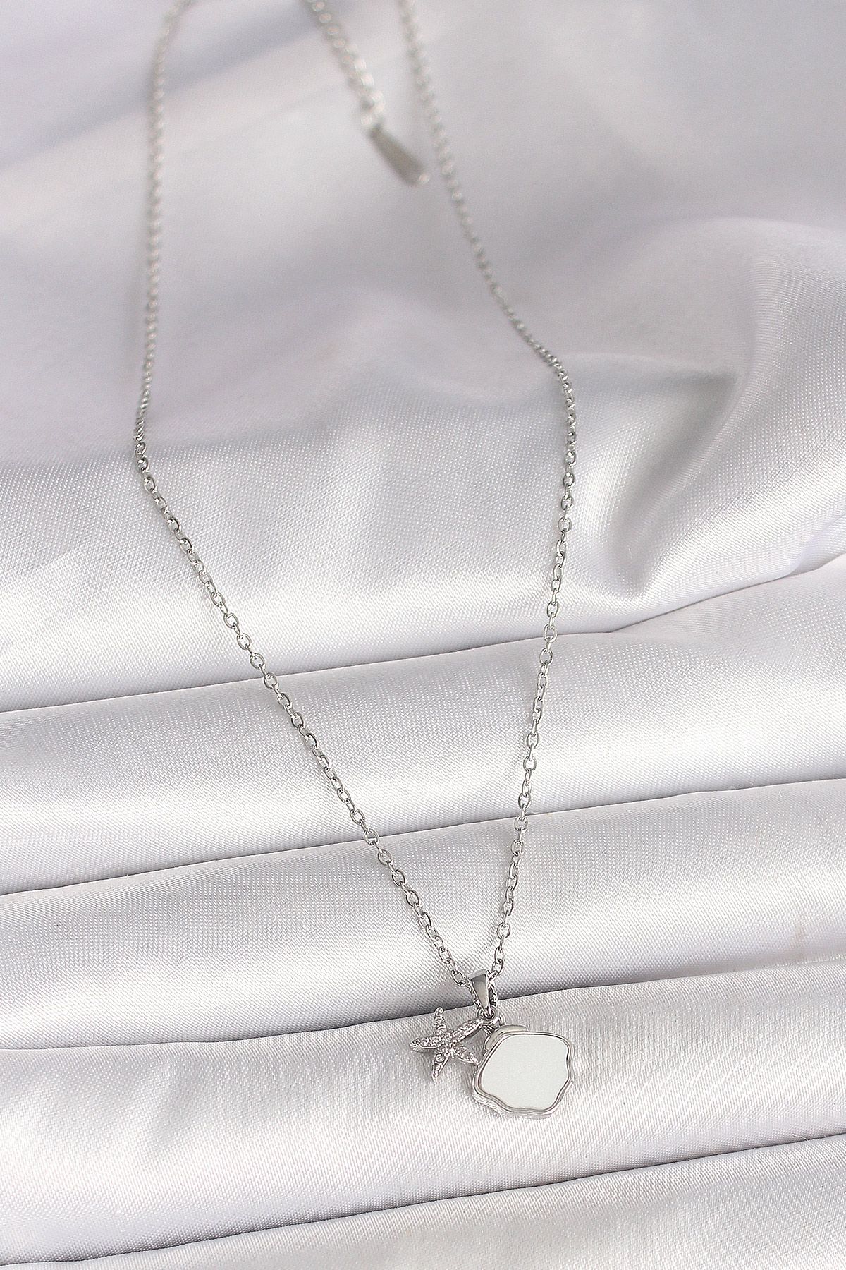 316L Çelik Gümüş Renk Zincir Sallantı Beyaz Mineli Deniz Kabuğu Zirkon Taşlı Deniz Yıldızı Figür Kadın Kolye - TJ-B