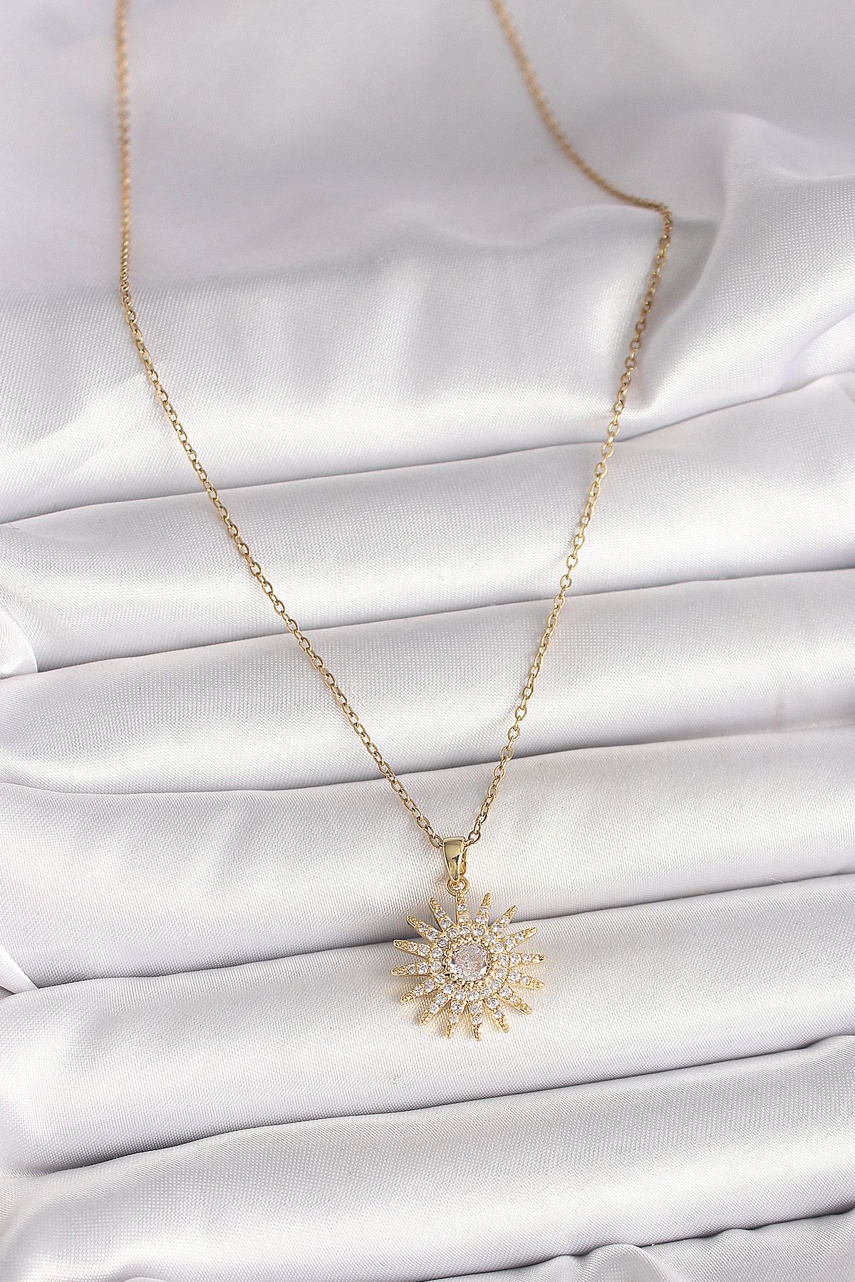 316L Çelik Gold Renk Zincir Zirkon Taşlı Güneş Model Kadın Kolye - TJ-BKO9978