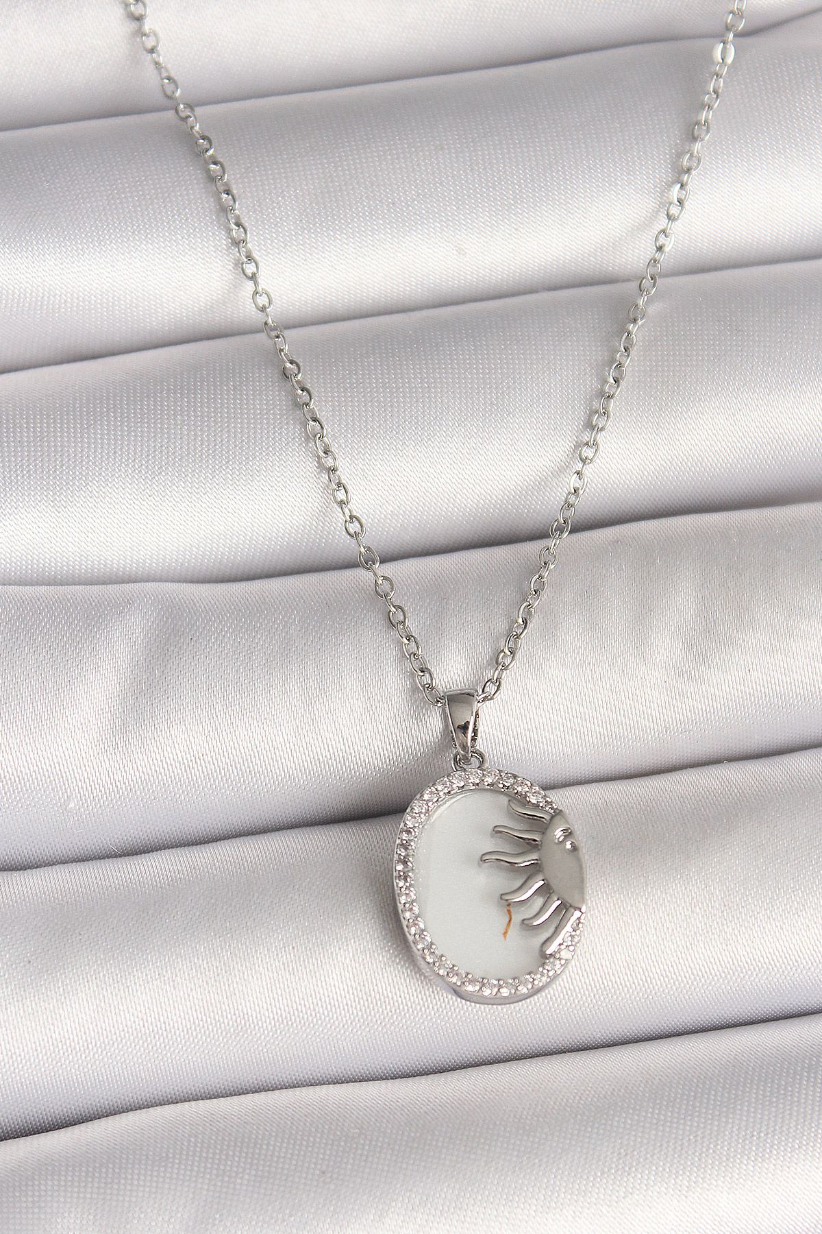 316L Çelik Gümüş Renk Zincir Beyaz Mineli Gün Batımı Model Zirkon Taş Detaylı Kadın Kolye - TJ-BKO10003