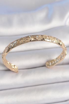 Pirinç Gold Renk İşlemeli Hilal Yıldız İşlemeli Model Zirkon Taş Detaylı Kadın Kelepçe - TJ-BB6924