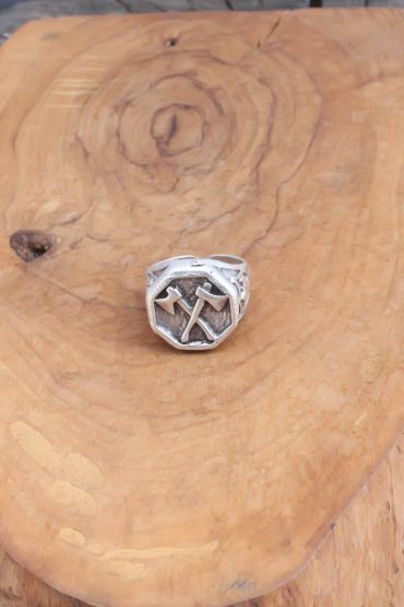 Balta Desenli Gümüş Renk Ayarlanabilir Erkek Yüzük - TJ-EY537