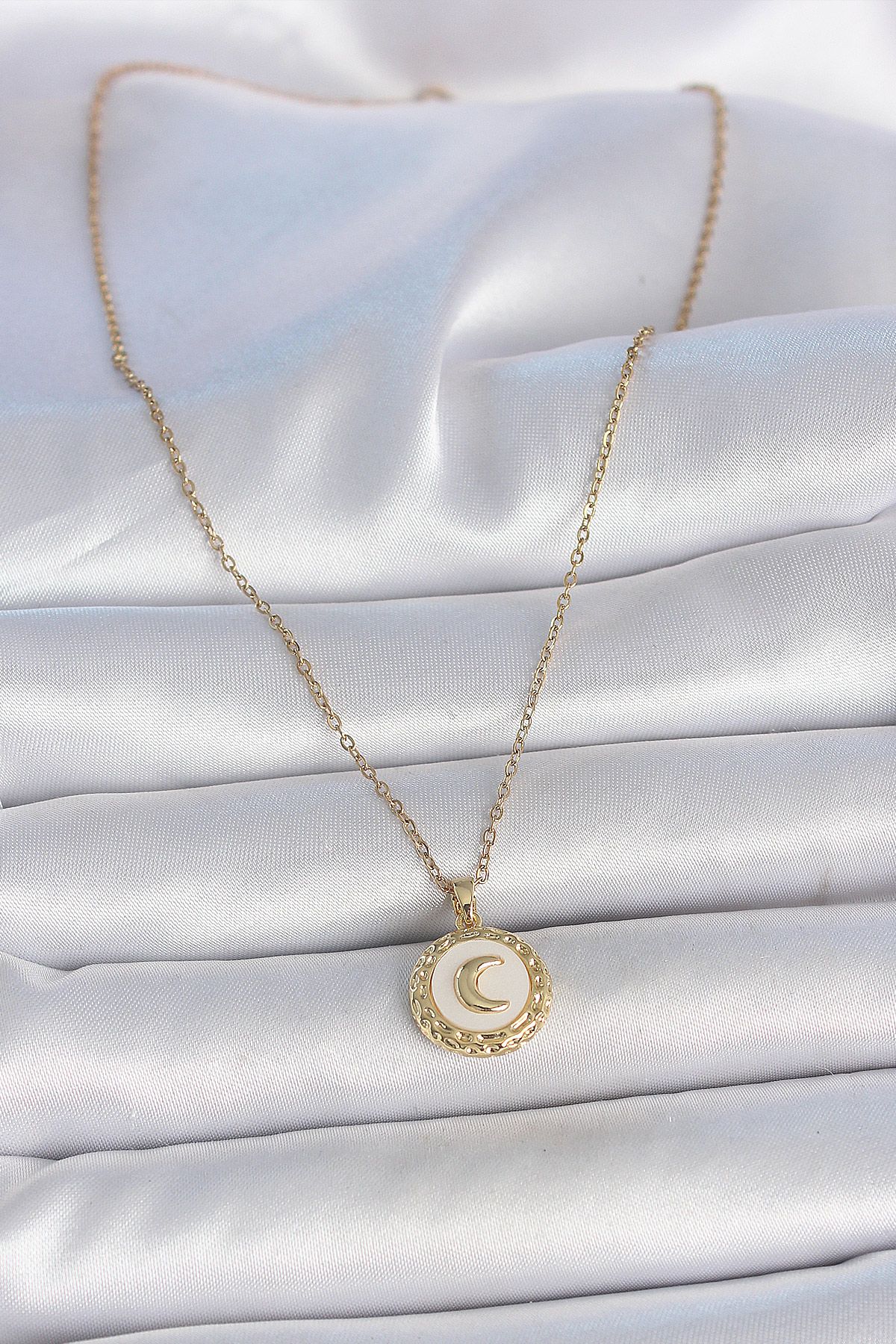 316L Çelik Gold Renk Zincir Beyaz Mineli Hilal İşlemeli Madalyon Model Kadın Kolye - TJ-BKO10035