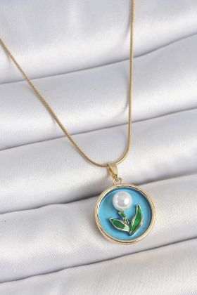 316L Çelik Gold Renk Zincir Mavi Mineli İncili Çiçek İşlemeli Portre Model Kadın Kolye - TJ-BKO10168