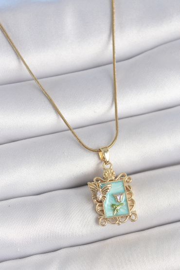 316L Çelik Gold Renk Zincir Mavi Mineli Çiçek İşlemeli Zirkon Taşlı Kelebek Detay Portre Model Kadın Kolye - TJ-BKO10189