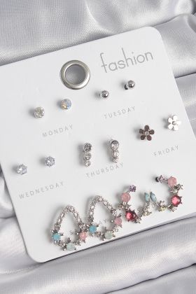 Pirinç Gümüş Renk Zirkon Taşlı Damla Model Çiçek Detay 7 Çift Kadın Küpe Seti - TJ-BKP10549