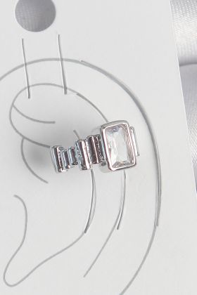 Pirinç Gümüş Renk Kare Zirkon Taşlı Kadın Kıkırdak Model Küpe - TJ-BKP10560