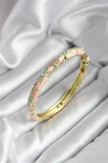 Mineli Pirinç Pembe Çiçek Desenli Zirkon Taşlı Gold Renk Kadın Kelepçe - TJ-BB6989