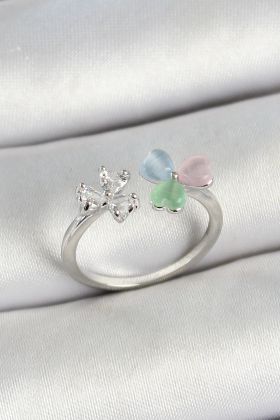 Pirinç Kalp Figürlü Zirkon Taşlı Gümüş Renk Ayarlanabilir Kadın Yüzük - TJ-BYK3763