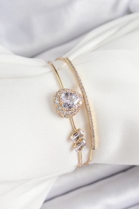 Pirinç Gold Renk Kalpli Zirkon Taşlı Kadın Bileklik - TJ-BB7061