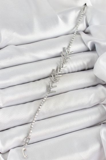 Pirinç Gümüş Renk Zirkon Taşlı Balık Sırtı Kadın Bileklik - TJ-BB7069