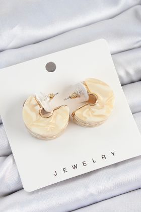 Pirinç Mermer Desenli Vintage Yarım Halka Model Gold Renk Kadın Küpe - TJ-BKP10764