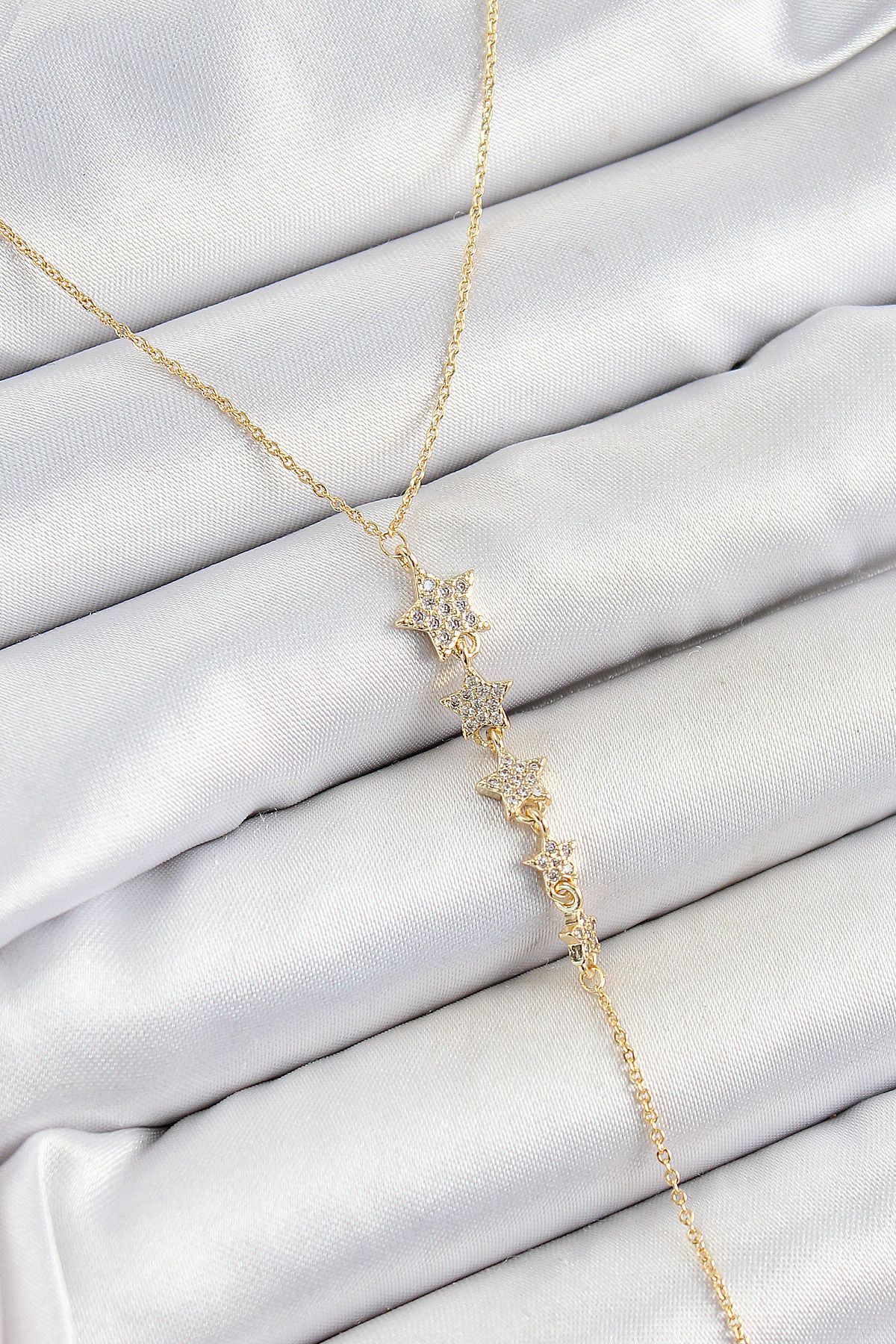 Pirinç Zirkon Taşlı Sıralı Yıldız Figürlü Y Model Gold Renk Kadın Kolye - TJ-BKO10314