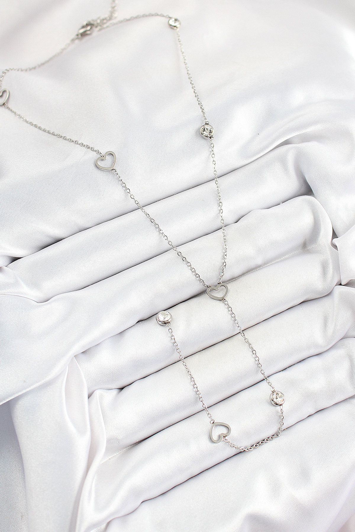 316L Çelik Zirkon Taşlı Kalp Figürlü Y Model Gümüş Renk Kadın Kolye - TJ-BKO10334