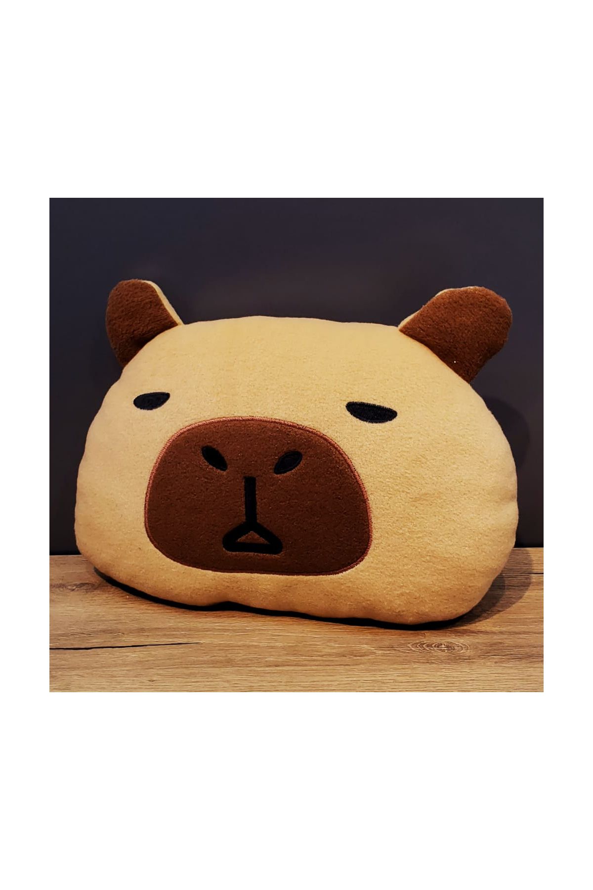 Capybara Yastık