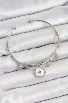 Pirinç Zirkon Taşlı Pusula Model Gümüş Renk Charm Bileklik - TJ-BB7349