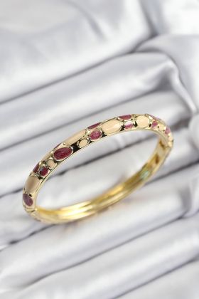 Mineli Pirinç Fuşya Ve Krem Petek Motifli Gold Renk Kadın Kelepçe - TJ-BB7403