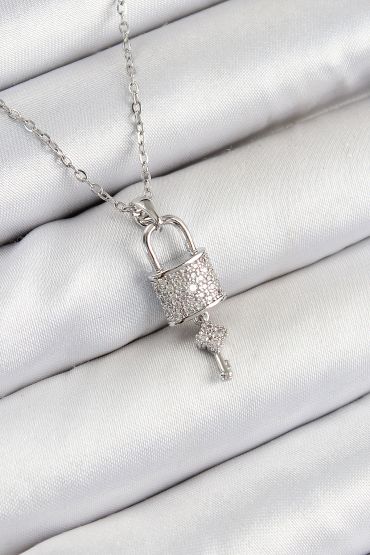 316L Çelik Zirkon Taşlı Kilit Ve Sallantılı Anahtar Model Gümüş Renk Kadın Kolye - TJ-BKO10354