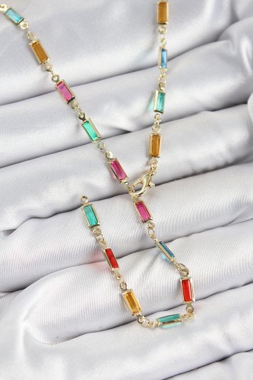 Pirinç Renkli Zirkon Taşlı Dikdörtgen Model Gold Renk Kadın Y Kolye - TJ-BKO10384