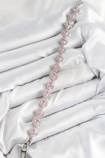 Pirinç Zirkon Taşlı Pembe Yonca Baget Model Gümüş Renk VIP Seri Kadın Bileklik - TJ-BB7505