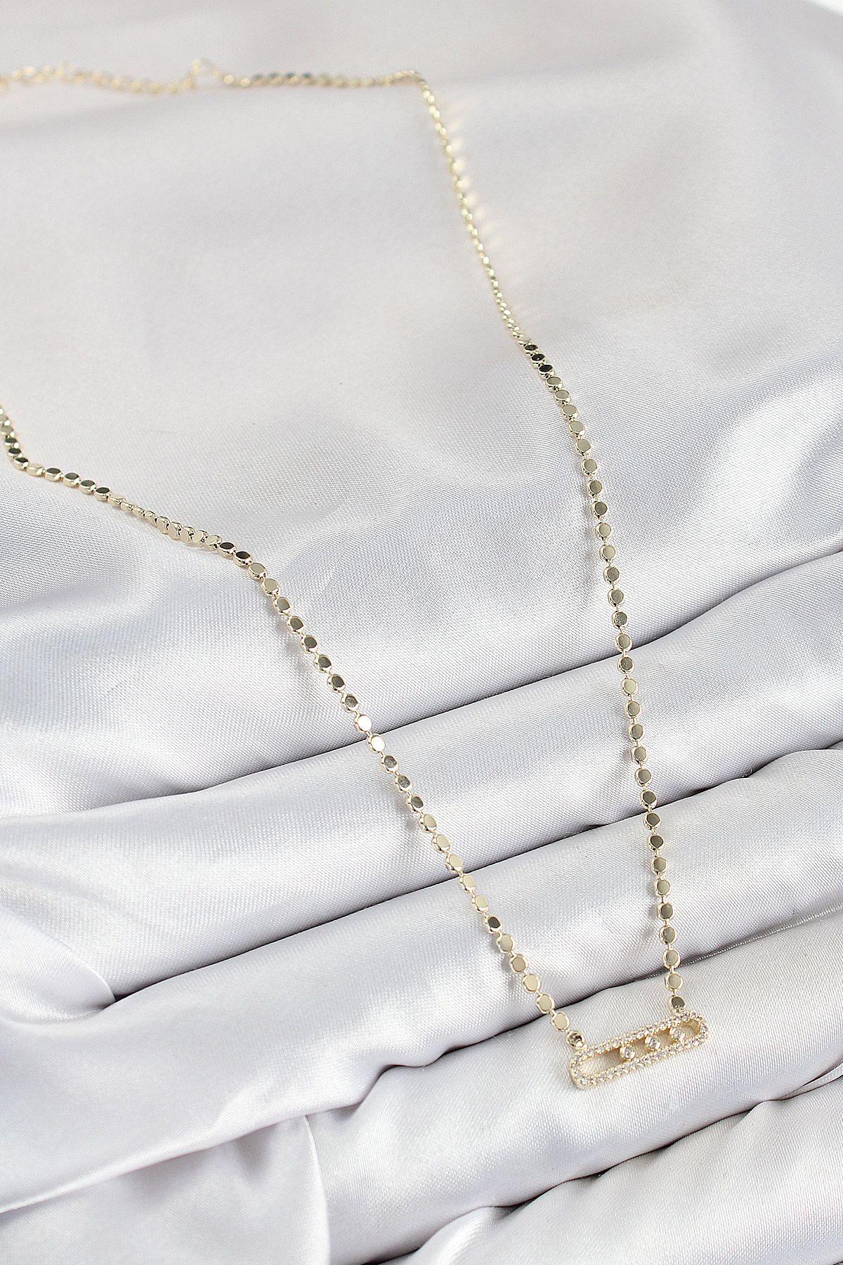 Pirinç Zirkon Taşlı Messika Model Ezme Zincir Gold Renk Kadın Kolye - TJ-BKO10391