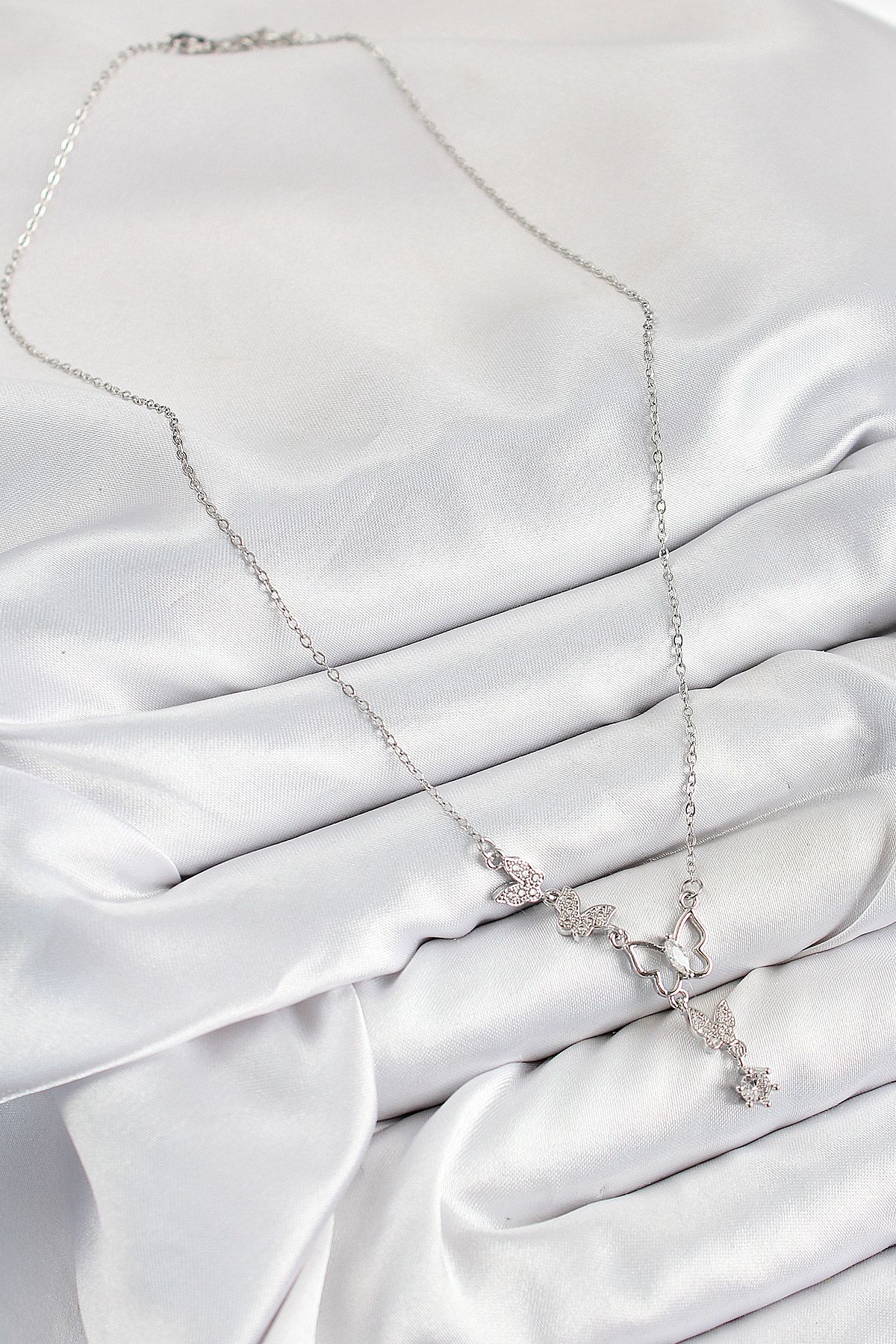 316L Çelik Zirkon Taşlı Kelebek Model Gümüş Renk Kadın Kolye - TJ-BKO10404