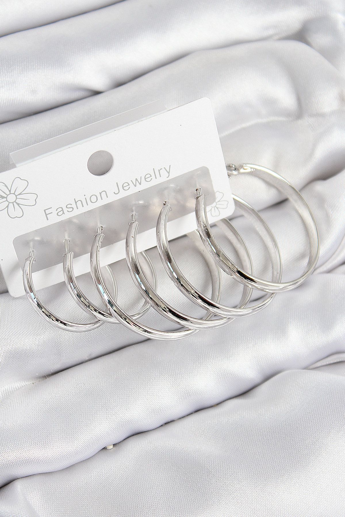 Pirinç Halka Model Gümüş Renk Kadın Set Küpe - TJ-BKP11046