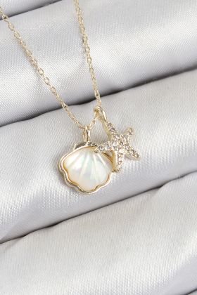 Pirinç Zirkon Taşlı İstiridye Ve Deniz Yıldızı Model Gold Renk Kadın Kolye - TJ-BKO10410
