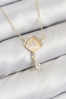 Pirinç Zirkon Taşlı İstiridye Model Gold Renk Kadın Kolye - TJ-BKO10416